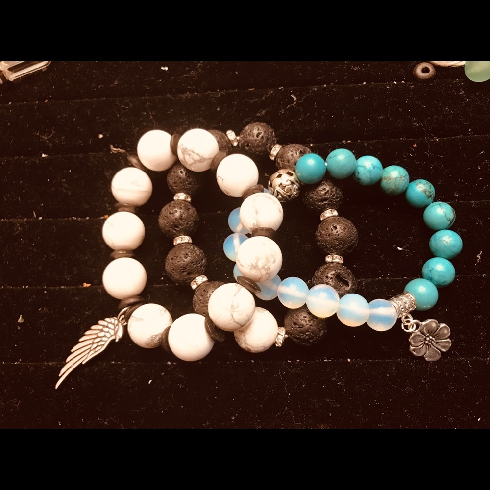 Talisman bracelets - Picture 3 of 3
